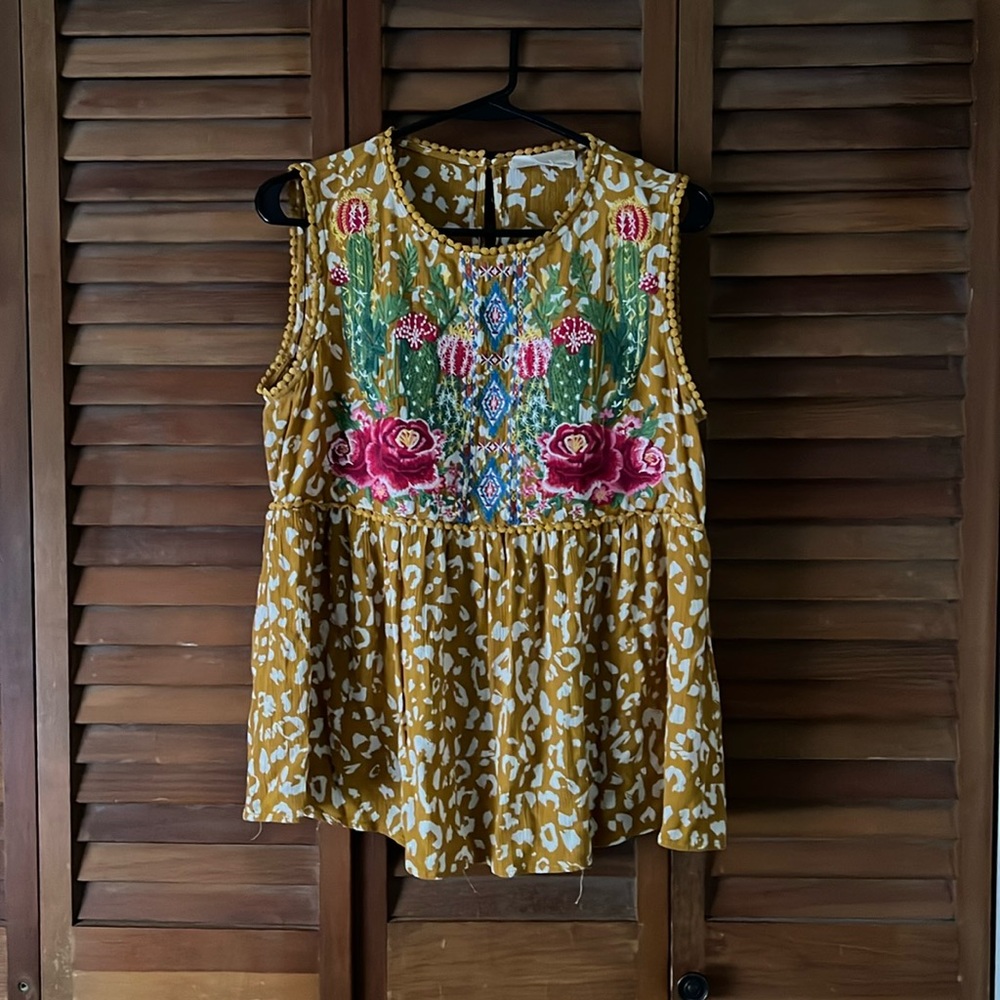 Savanna Jane cactus embroidered sleeveless blouse